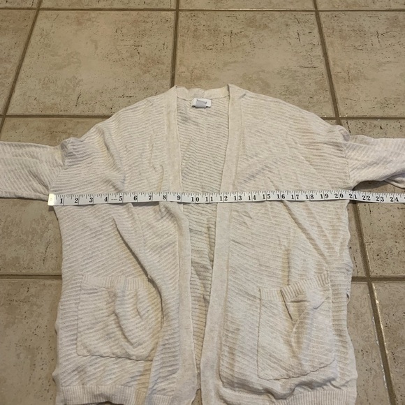 Old Navy Women's Open-Front Cardigan Sweater - Size Medium - Picture 3 of 5